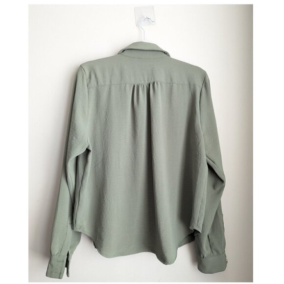 Evereve Textured Popover Shirt - Picture 4 of 7